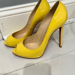 Christian louboutin pumps, size 39